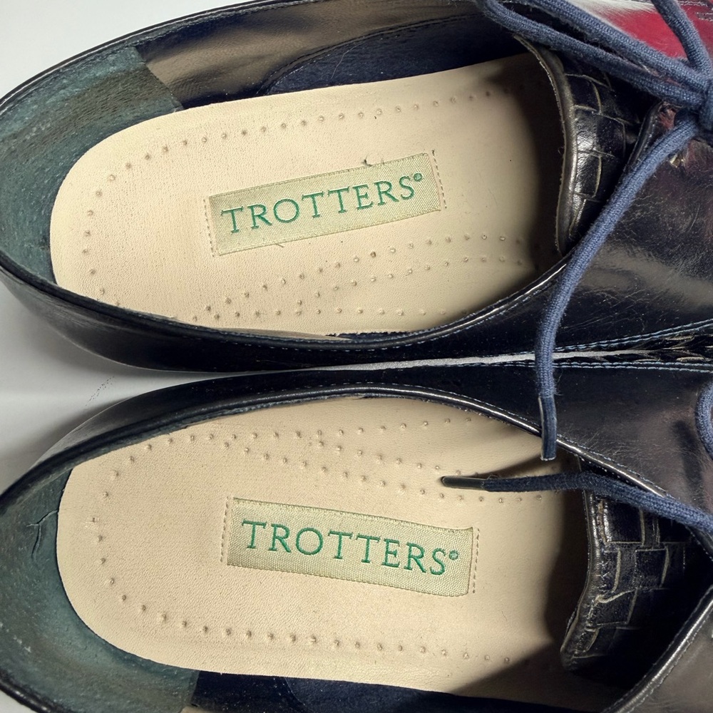 TROTTERS “Lila”” Women’s BLACK Leather Woven Toe Oxfords Sz 8WW - Picture 2 of 6